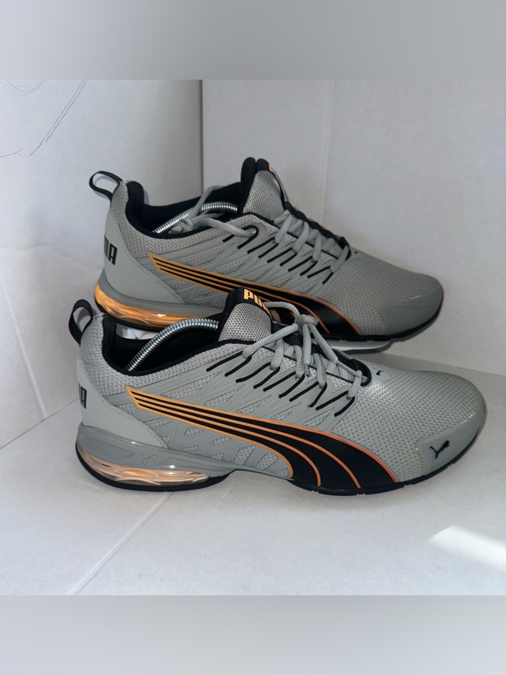 MEN # 12 PUMA VOLTAIC EVO Gray/Black/Orange air-cushioned heel pod SoftFoam Sole